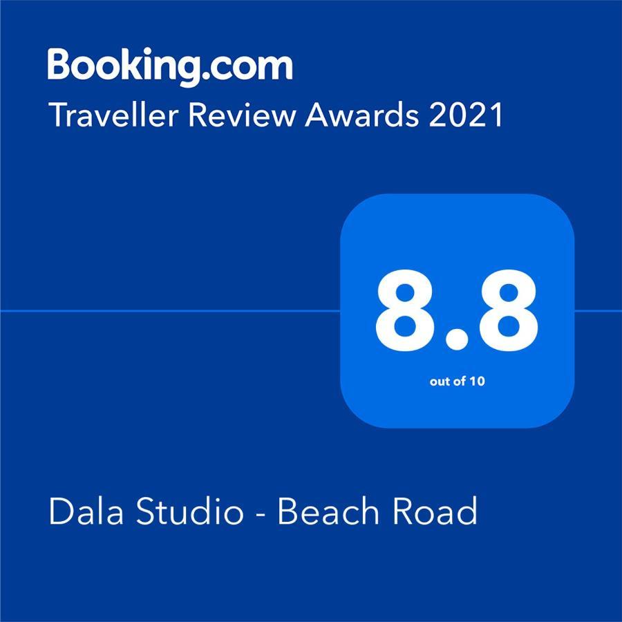 Dala Studio - Beach Road Apartment Mombasa Bagian luar foto