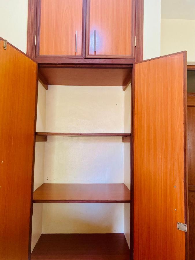 Dala Studio - Beach Road Apartment Mombasa Bagian luar foto